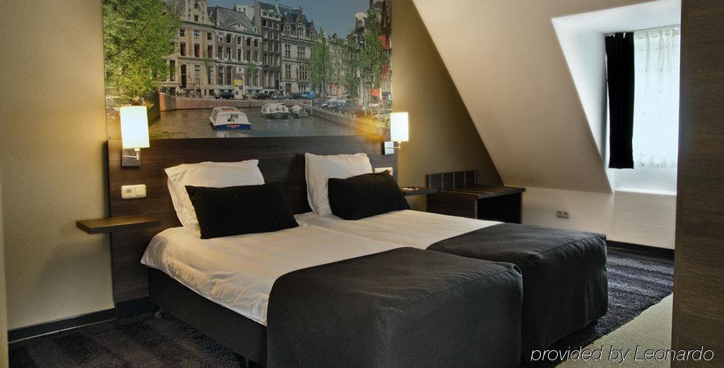 Hotel De Naaldhof Oss Phòng bức ảnh